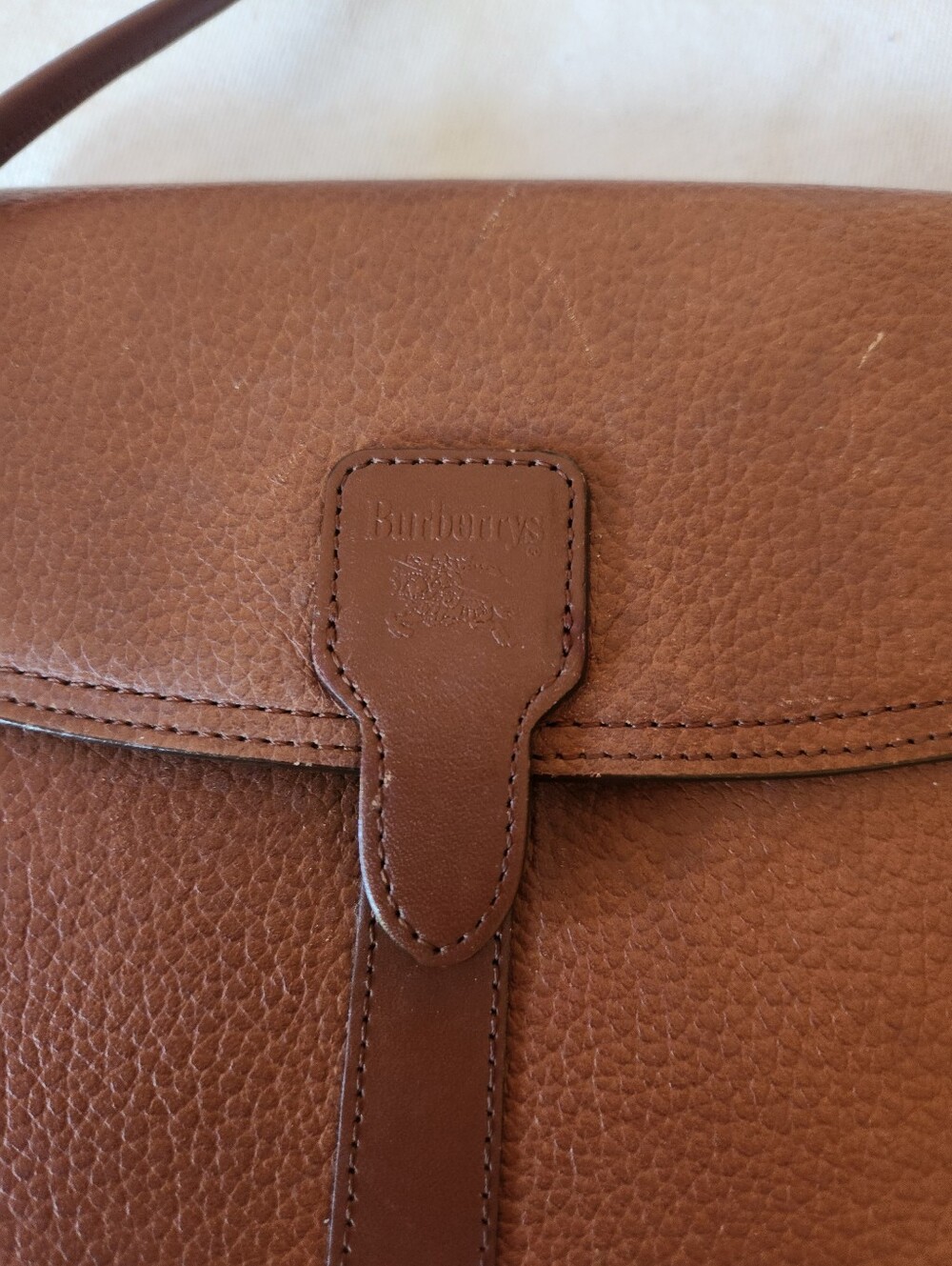 Burberry Brown Pebbled Leather Crossbody Saddle Bag Nova Check Lining - Picture 3 of 6